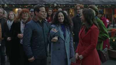 Oh, let's go. - A Merry Scottish Christmas