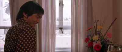 Oh, look at Daddy. - Dragon: The Bruce Lee Story