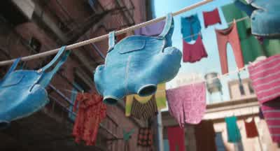 - Oh, look at that one. - Minions