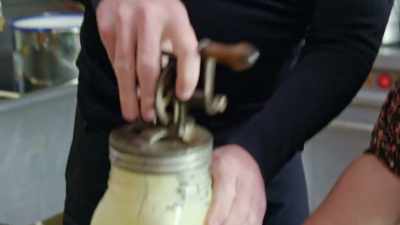 Oh, look at that.
So there's the butter. - Gordon Ramsay: Uncharted