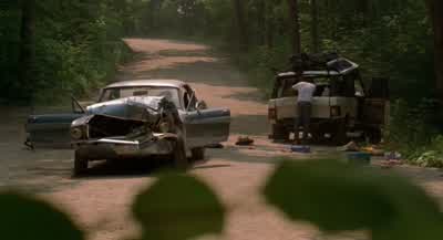 Oh, look at this. - Wrong Turn