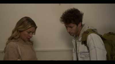 Oh, look, I got it
an email from Oliver. - ¿Quieres ser mi hijo?