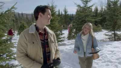 Oh, look, I'm just
saying I just think it - Meeting Mr. Christmas