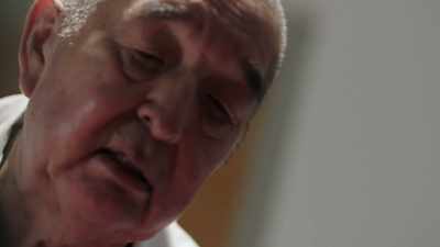 - Oh, lord... Alright.
- [woman whimpering] - Squealer