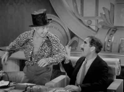 Oh, Lord, I'm glad to see you. - Duck Soup