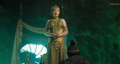 - Oh, my love!
- Get off! - Iron Mask