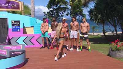 >> OH, MAN. - Love Island