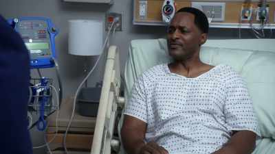 Oh, man.
She'll be all right, man. - Tyler Perry's The Oval