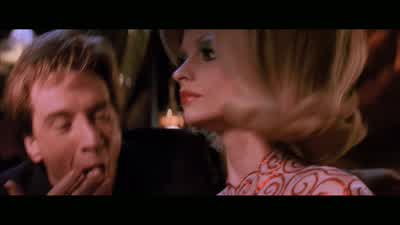 Oh, missy, you're hot. - Mars Attacks!