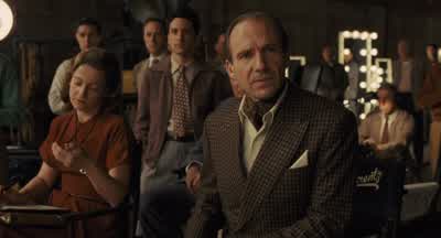 Oh, Monty. - Hail, Caesar!