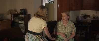Oh, mum. Please don't cry, mum. - Ladies in Black