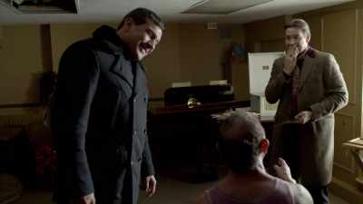 -Oh, my.
(giggles) - Snatch