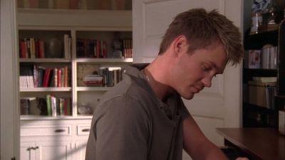 Oh,my gosh.Lucas,I
didn't -- - One Tree Hill