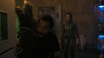 -Oh, my...
-[laughing] - Vagrant Queen