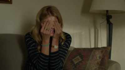 - Oh, my--oh, my goodness.
[laughs] - Dirty John