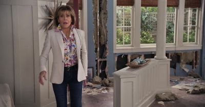 Oh, my... - Grace and Frankie