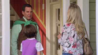 Oh, my. This can't be good. Robert. - AJ and the Queen