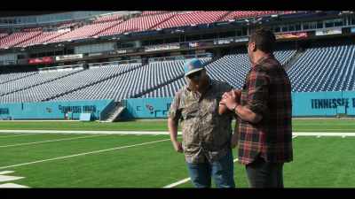 - Oh, never, I never would've thought...
- ...dreamed of-- - It's All Country