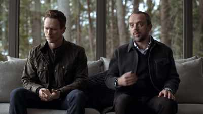 -Oh, Niels.
-Niels... - Debris
