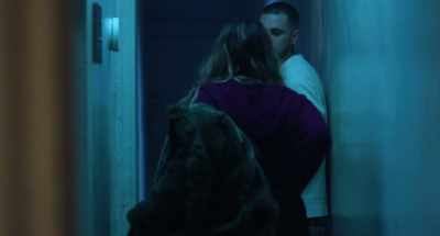 Oh, Nikki, come on,
let's go! - Topside