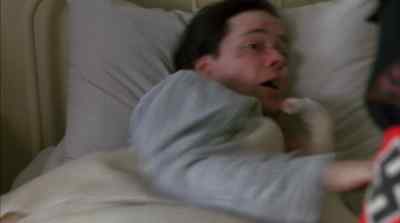 - OH, NO !
- ARVID, IT'S ALL RIGHT.
HEY, ARVID. - Swing Kids