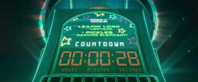 - Oh, no.
- [clock ticking] - Hitpig!