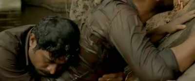 Oh, no.. - Hey!
- Hey.. - Thondimuthalum Driksakshiyum