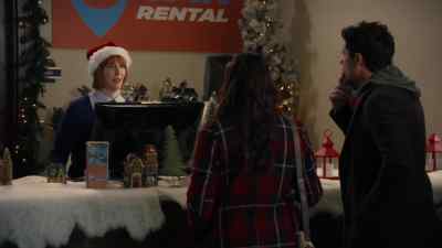Oh, no, I didn't find
your reservation, - Christmas with the Singhs