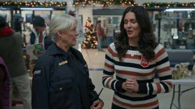 Oh, no, I'm just making
friendly conversation. - A Reason for the Season