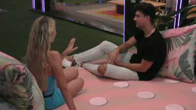 OH, NO, IS THIS REALLY STUPID? - Love Island