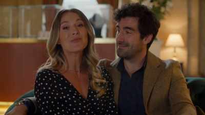 Oh, no, it was a horrible
fiasco, really a terrible lie. - A Paris Proposal