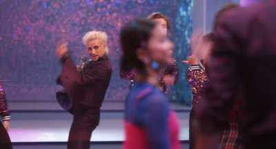 - Oh, no.
- ♪ It can cure anything - Henry Danger: The Movie