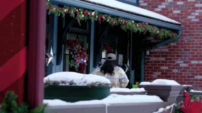 Oh, no, no, no, no. Oh man. - A Home for the Holidays