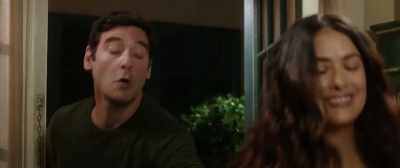 Oh, no, no, no, um,
no, actually it's, um... - How to Be a Latin Lover