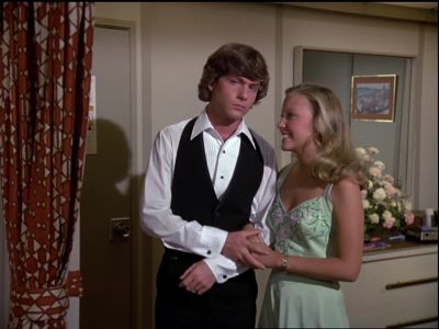 Oh no. - The Love Boat