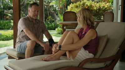 - Oh no, sorry. - Beauty and the Billionaire: Bali