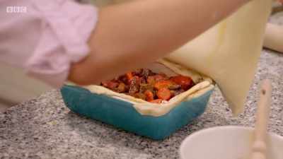 Oh, no. That way. - Britain's Best Home Cook