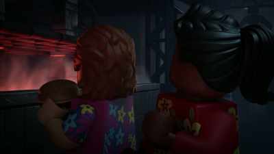 Oh, no, him too.
I need to create a diversion. - Lego Star Wars Summer Vacation