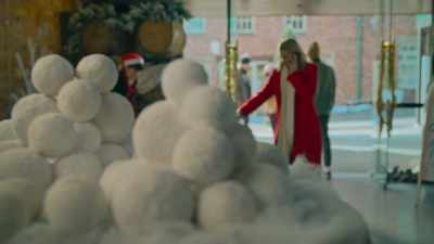 Oh, no! Uh... I totally forgot. - Designing Christmas with You