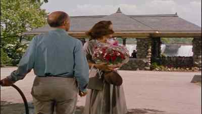 Oh, not that way, Mrs. Cutler.
I put your things in Cabin B. - Niagara