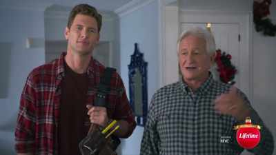Oh, now, I didn't
even think about, uh... - The Holiday Fix Up