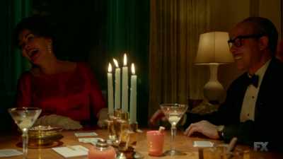 Oh...
Now, joanie,
look, look, - FEUD
