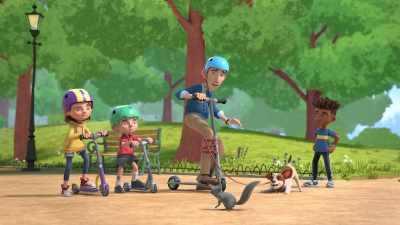 Oh, now, now, Lucky, don't… - The Adventures of Paddington