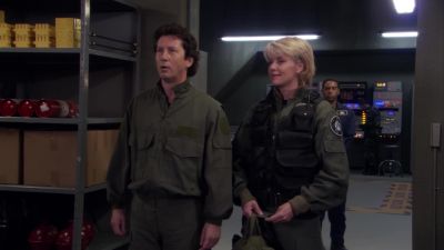 Oh! Now that... that's more like it. - Stargate SG-1