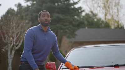 Oh-oh, boom. Yo, check it out. Fresh meat. - Twisted Neighbor