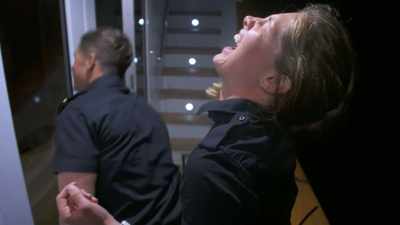 - Oh!
- Oh, gotta watch my fanny. - Below Deck Down Under