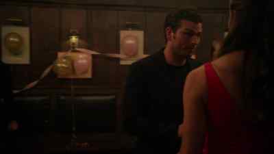 - Oh. Oh, is this your jam?
- It's about to be. - In Love With My Partner's Wife