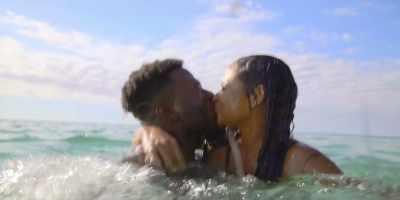 ♪ Oh-oh-oh-oh ♪ - Resort to Love