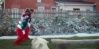 - Oh, oh, oh, oh, oh, oh! - Christmas with a Kiss