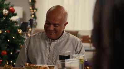 Oh, oh, oh... - Christmas with the Singhs